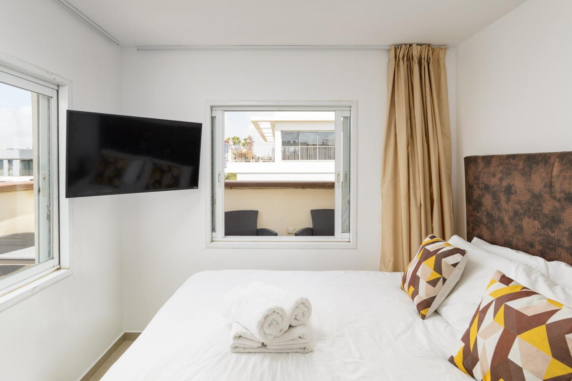 Penthouse With Panoramic View By Feelhome Tel Aviv Buitenkant foto