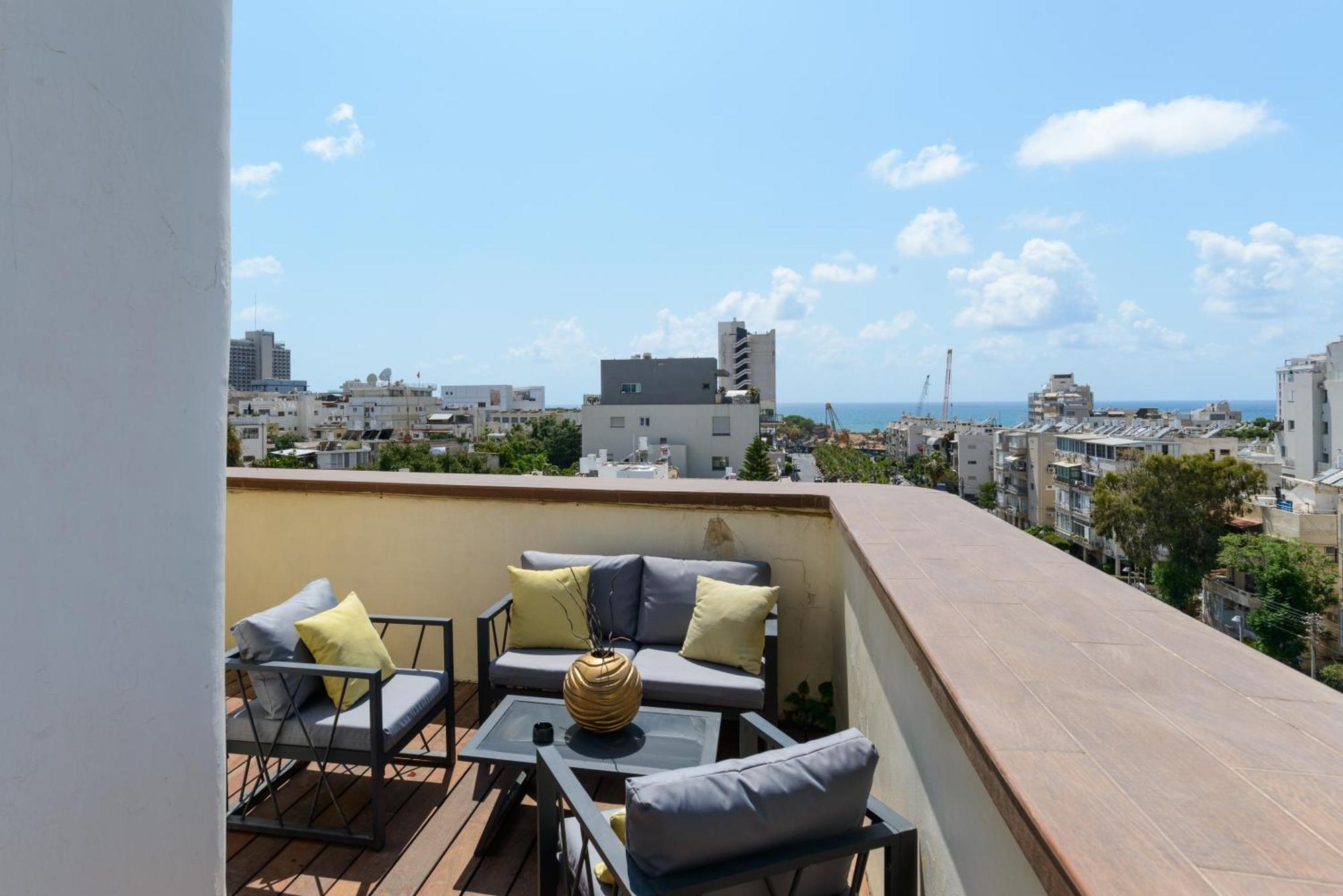 Penthouse With Panoramic View By Feelhome Tel Aviv Buitenkant foto